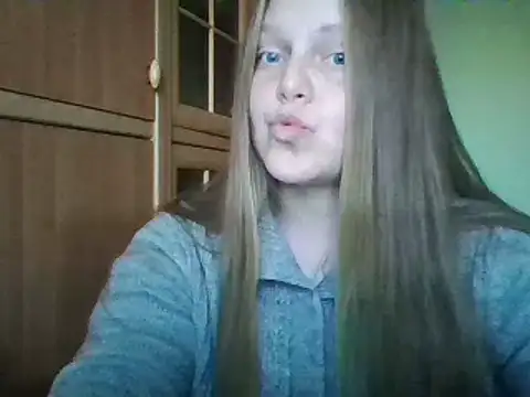 Evasapples online show from 12.14.24