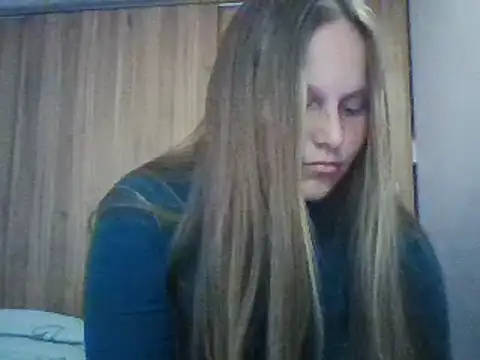 Evasapples online show from 03.12.25