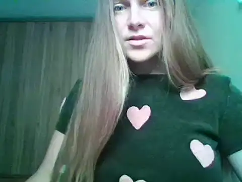 Evasapples online show from 10.05.25