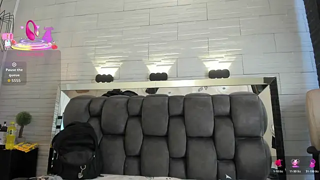 Snapshot of dorothy_vegga chatting on 11.14.25 dorothy vegga online show from 11.14.25