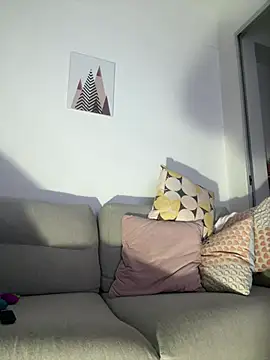 Tayra Pradit online show from 02.20.26