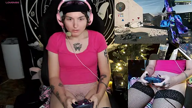 BrandiWRLD 999 online show from 12.18.24