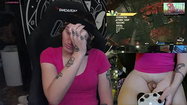 BrandiWRLD 999 online show from 01.14.25