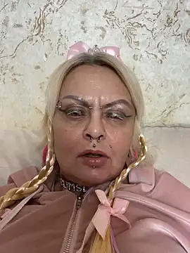 Gardener of Illusions online show from 03.10.26