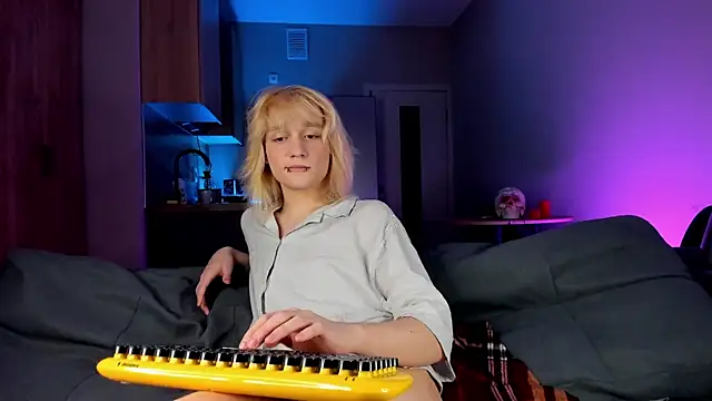 Gregory Byyrd online show from 02.05.25