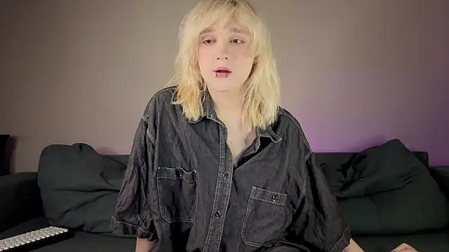 Gregory Byyrd online show from 11.18.25