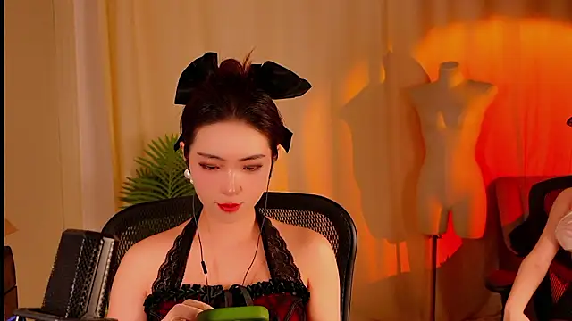 siji kiki online show from 03.19.26