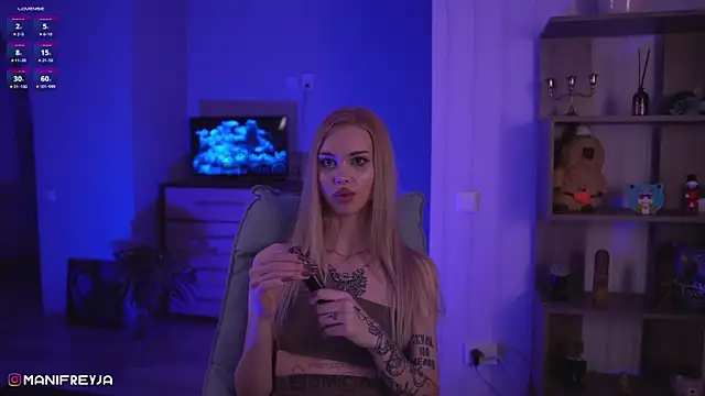 ManiFreyja online show from 12.14.24