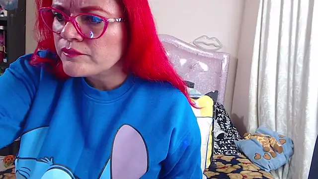 Snapshot of VickyColleman chatting on 03.20.25 VickyColleman online show from 03.20.25