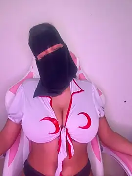 shanelle0 online show from 02.16.25