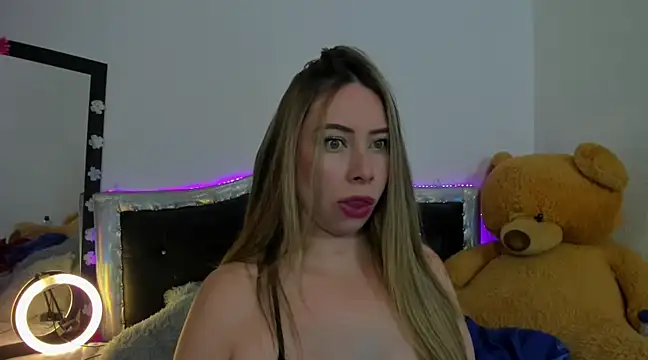 JanneKim online show from 03.04.25