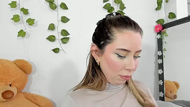 JanneKim online show from 10.01.25