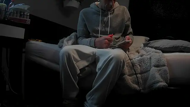 Snapshot of smokee_parT903 chatting on 11.12.25 smokee parT903 online show from 11.12.25