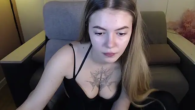 Ritaneer online show from 03.18.25