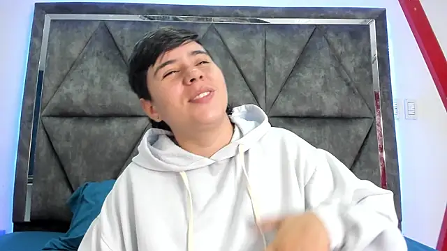 AbbySmiitth  online show from 03.31.26