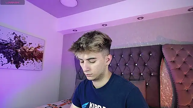 MrWilliseo online show from 09.10.25