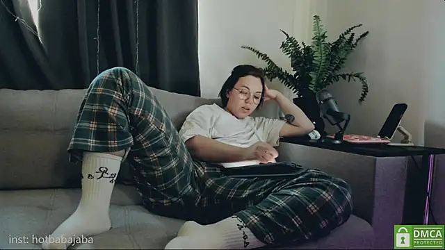 whoa-hoa-hoa-hoa-hoa online show from 02.27.25