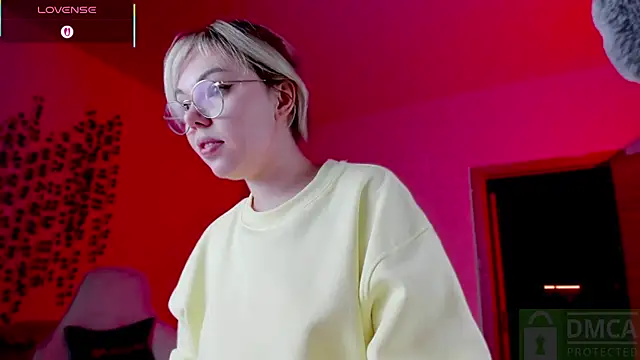 whoa-hoa-hoa-hoa-hoa online show from 10.23.25