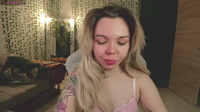 whoa-hoa-hoa-hoa-hoa online show from 03.11.26