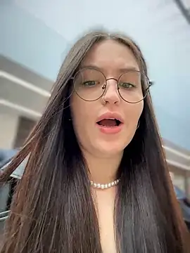 meow girl online show from 03.31.26