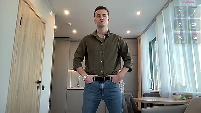 cute mark online show from 11.15.25