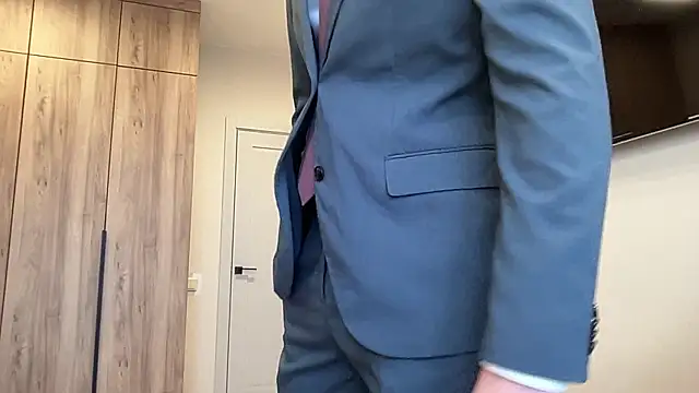 cute mark online show from 03.04.26