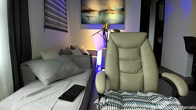 Snapshot of Maximo_Marcelo chatting on 03.14.25 Maximo Marcelo online show from 03.14.25