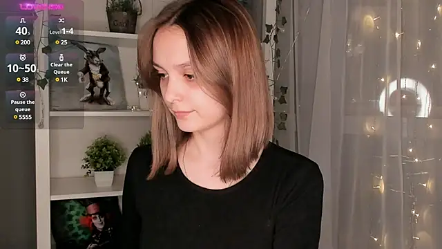 Snapshot of ms_elizabethqueen chatting on 02.16.25 ms elizabethqueen online show from 02.16.25