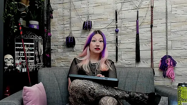 CruelMistress online show from 11.22.25