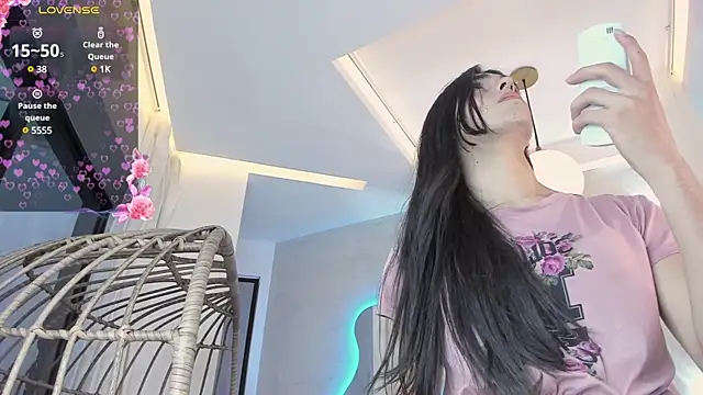 Venusflame   online show from 02.13.25