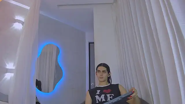 Venusflame   online show from 03.05.25