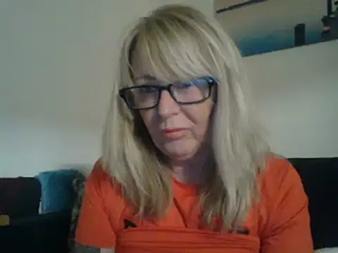 Miss-Cx online show from 01.10.25