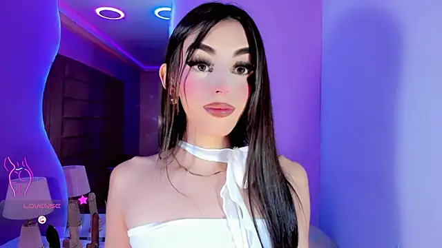 Snapshot of Shanelengel chatting on 11.21.25 Shanelengel online show from 11.21.25