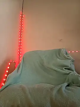 chloewildd  online show from 11.10.25