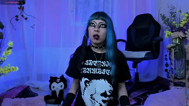 Neon 666  online show from 12.05.24