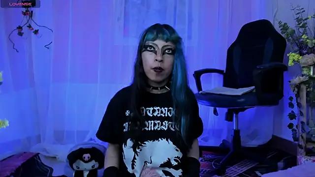 Neon 666  online show from 12.05.24