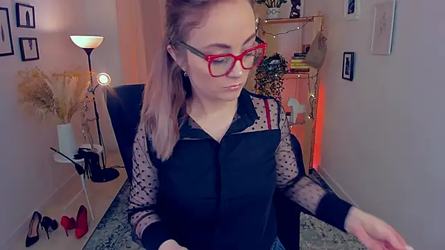 AdelaideRosabel online show from 01.07.25