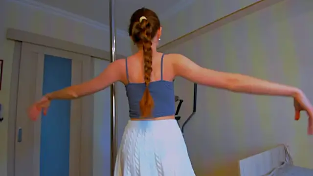 Fire Luna online show from 02.04.26