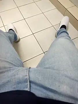 gatmoreno1 online show from 09.08.25