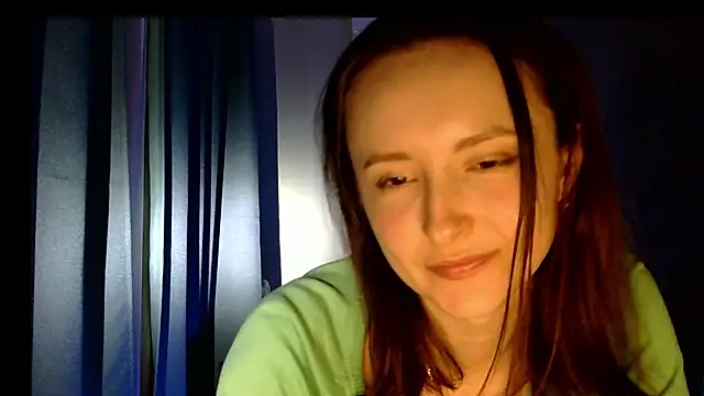 Snapshot of LilyXSky chatting on 01.15.25 LilyXSky online show from 01.15.25