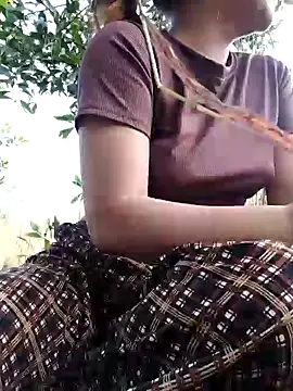 Snapshot of Betty20zx chatting on 01.04.25 Betty20zx online show from 01.04.25