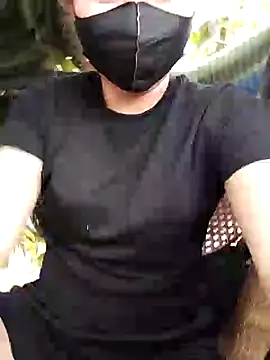 Snapshot of Betty20zx chatting on 03.03.25 Betty20zx online show from 03.03.25