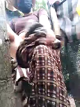 Snapshot of Betty20zx chatting on 03.04.25 Betty20zx online show from 03.04.25