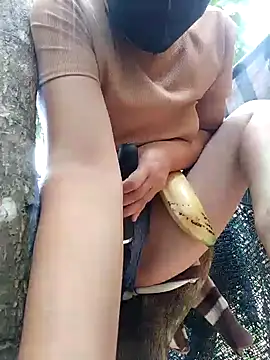 Snapshot of Betty20zx chatting on 03.10.25 Betty20zx online show from 03.10.25