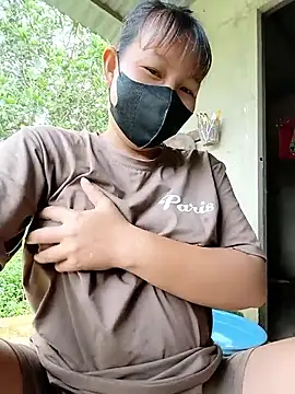 Snapshot of Betty20zx chatting on 09.09.25 Betty20zx online show from 09.09.25