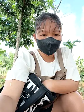 Snapshot of Betty20zx chatting on 10.07.25 Betty20zx online show from 10.07.25