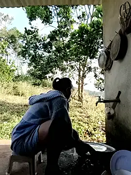 Snapshot of Betty20zx chatting on 11.26.25 Betty20zx online show from 11.26.25