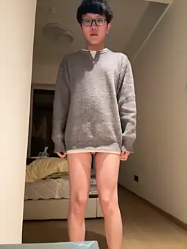 Snapshot of bomppy chatting on 11.28.25 bomppy online show from 11.28.25