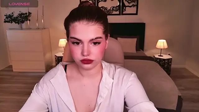 AdeliaKiss online show from 03.31.26