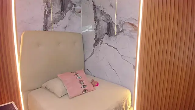 Alyssapark online show from 04.29.26
